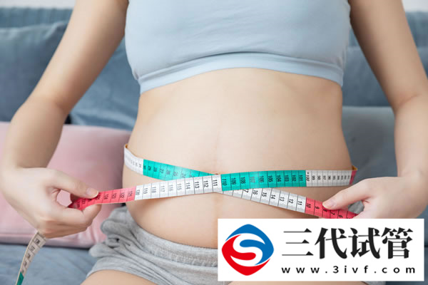 三代试管冻胚4AB和4BB的区别，发育能力和细胞分裂状态都不同(图3)